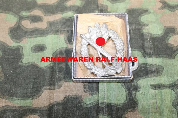 Infanterie Sturmabzeichen in Pappschachtel